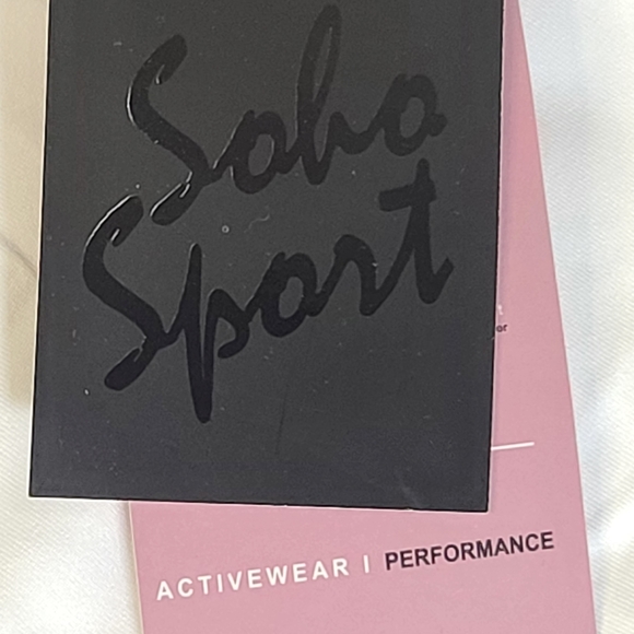 NWT ACTIVEWEAR SHIRT BY SOHO SPORT - Picture 4 of 8